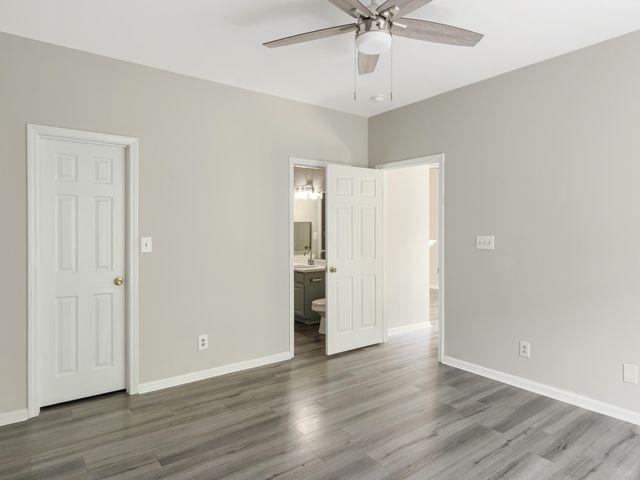 1600 Long Grove Drive 1127, Mount Pleasant, SC 29464