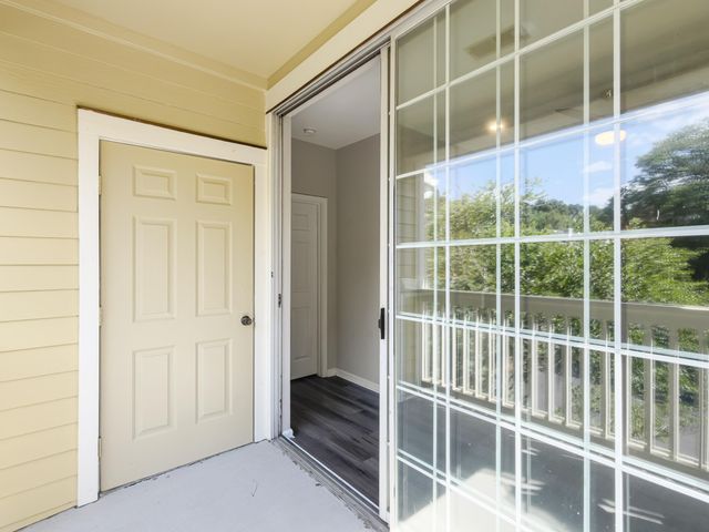 1600 Long Grove Drive 1127, Mount Pleasant, SC 29464