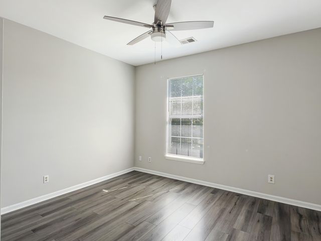 1600 Long Grove Drive 1127, Mount Pleasant, SC 29464