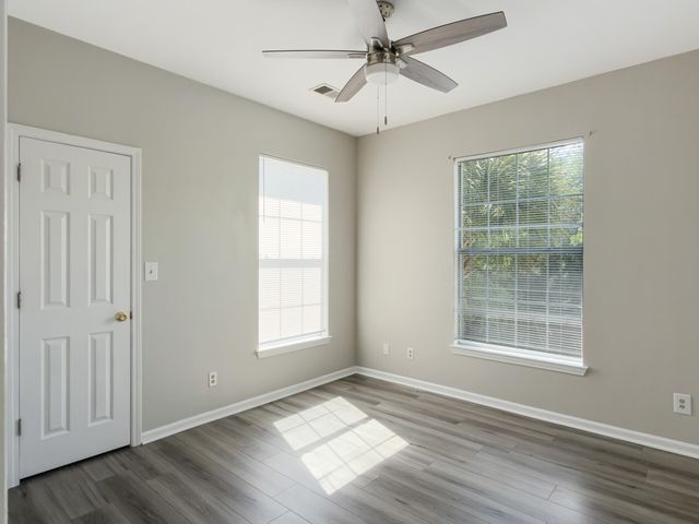 1600 Long Grove Drive 1127, Mount Pleasant, SC 29464