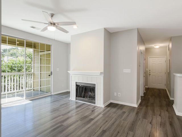 1600 Long Grove Drive 1127, Mount Pleasant, SC 29464