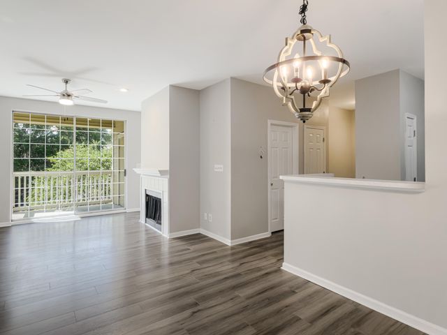 1600 Long Grove Drive 1127, Mount Pleasant, SC 29464