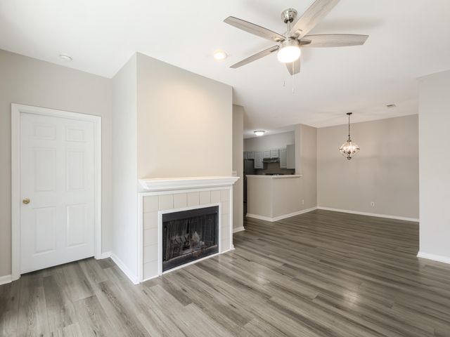 1600 Long Grove Drive 1127, Mount Pleasant, SC 29464