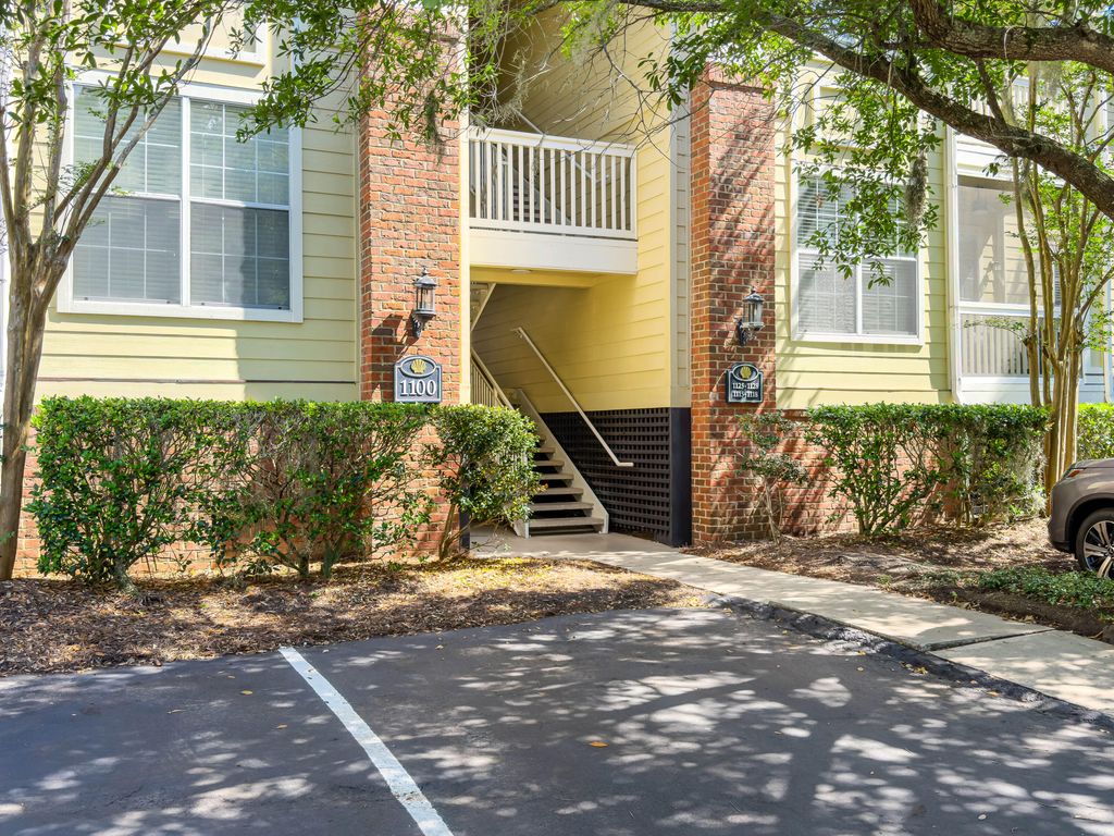 1600 Long Grove Drive 1127, Mount Pleasant, SC 29464