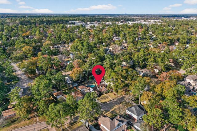 5934 Theall Road, Houston, TX 77066