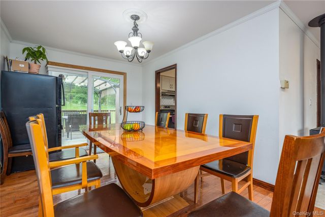 62 Barnes Road, Washingtonville, NY 10992