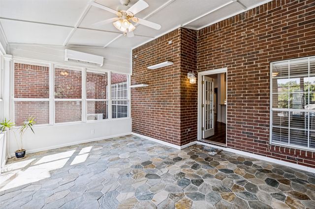 6040 Fieldstone Drive, Dallas, TX 75252