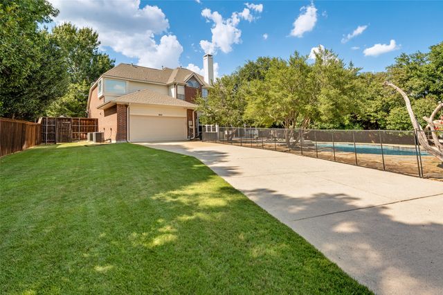 6040 Fieldstone Drive, Dallas, TX 75252