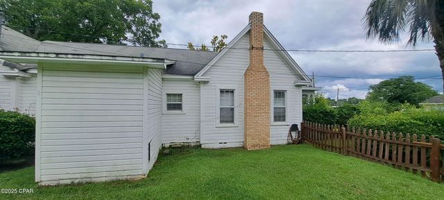 509 S Depot Street, Bonifay, FL 32425