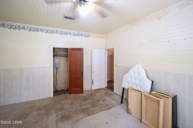 509 S Depot Street, Bonifay, FL 32425