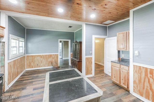 509 S Depot Street, Bonifay, FL 32425