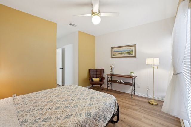 3550 Country Square Drive 201, Carrollton, TX 75006