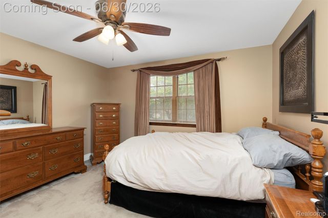 34062 Inverarry Court, Sterling Heights, MI 48312