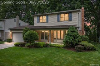 34062 Inverarry Court, Sterling Heights, MI 48312