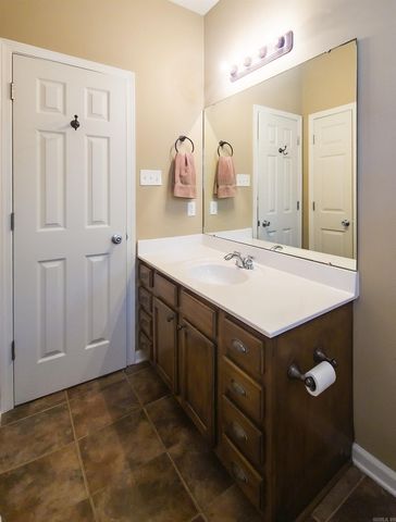 5235 Tennyson Drive, Conway, AR 72034