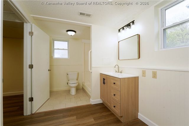 303 Georges Drive, Charleston, WV 25306
