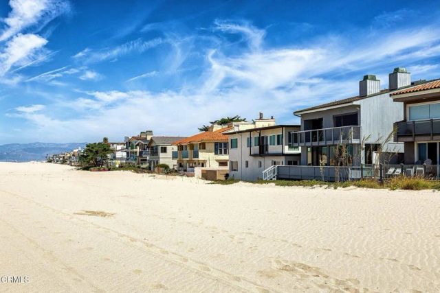 3281 Ocean Drive, Oxnard, CA 93035