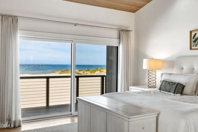 3281 Ocean Drive, Oxnard, CA 93035