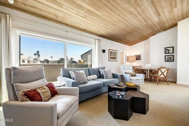 3281 Ocean Drive, Oxnard, CA 93035