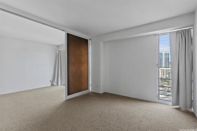 1655 Makaloa Street 2115, Honolulu, HI 96814