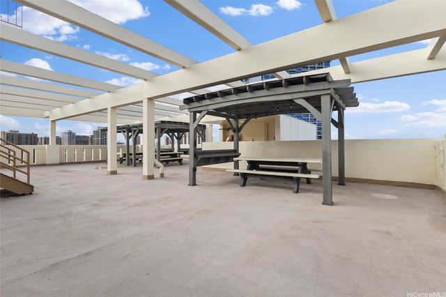 1655 Makaloa Street 2115, Honolulu, HI 96814