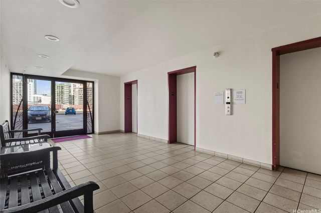 1655 Makaloa Street 2115, Honolulu, HI 96814