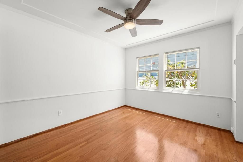 Image 17 of property listing at 3535 Jewell Street, San Diego, CA 92109