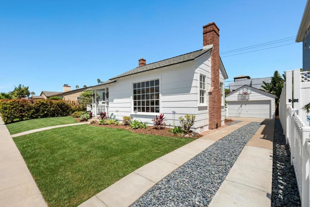 Image 2 of property listing at 3535 Jewell Street, San Diego, CA 92109
