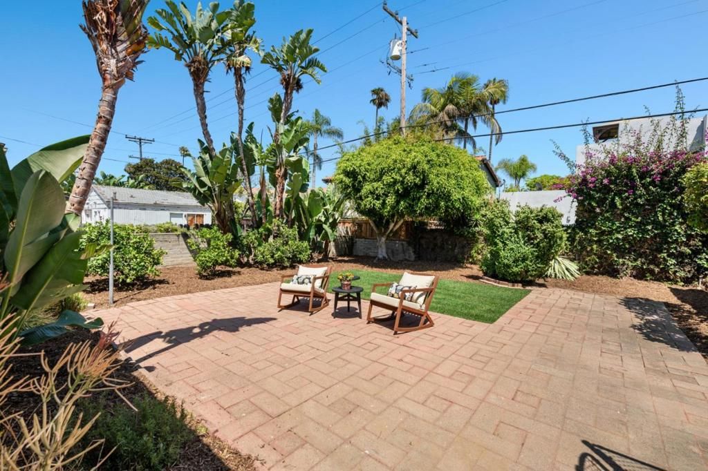 Image 4 of property listing at 3535 Jewell Street, San Diego, CA 92109