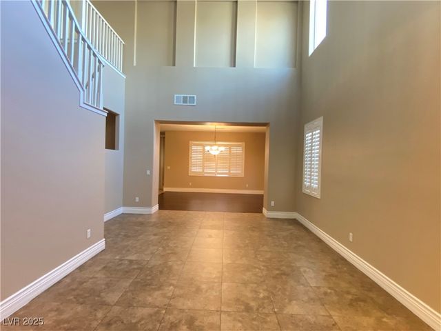 95 Broken Putter Way, Las Vegas, NV 89148