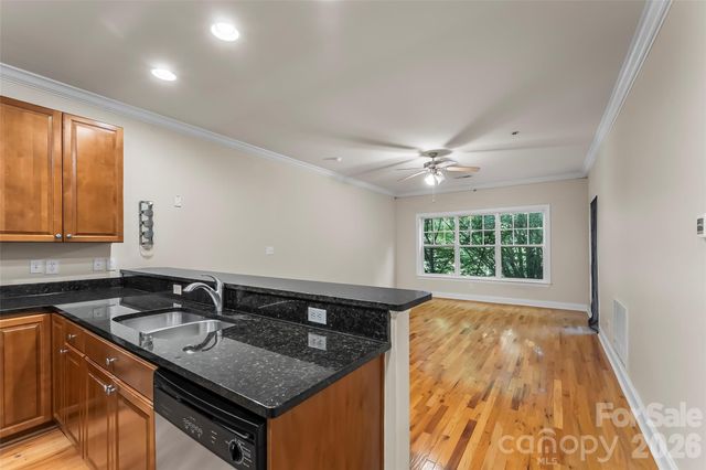 175 S Lexington Avenue 202, Asheville, NC 28801