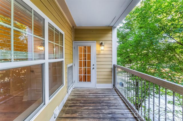 175 S Lexington Avenue 202, Asheville, NC 28801