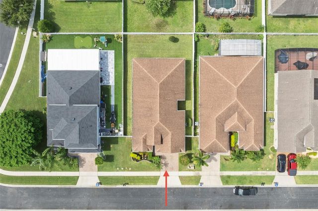 4436 AZURE ISLE WAY, Kissimmee, FL 34744