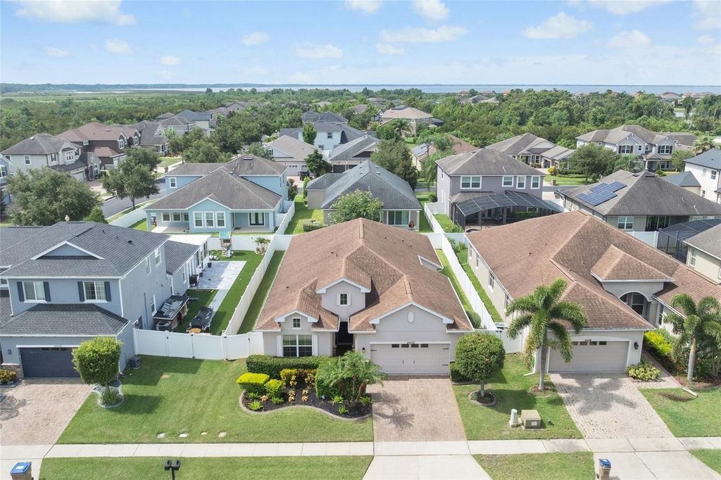 Image 31 of property listing at 4436 AZURE ISLE WAY, Kissimmee, FL 34744