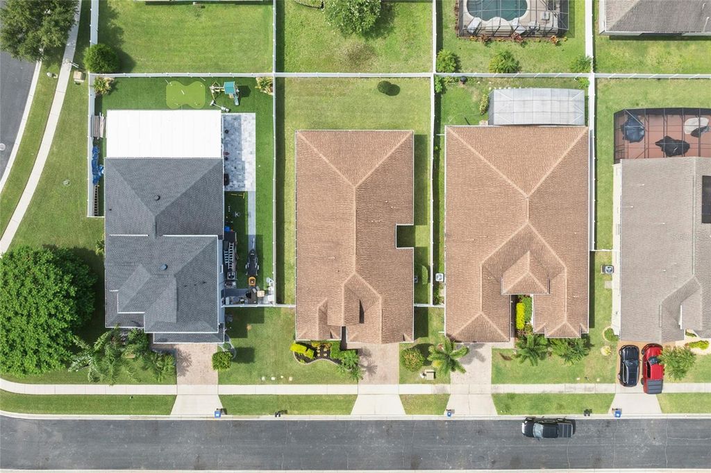 Image 32 of property listing at 4436 AZURE ISLE WAY, Kissimmee, FL 34744