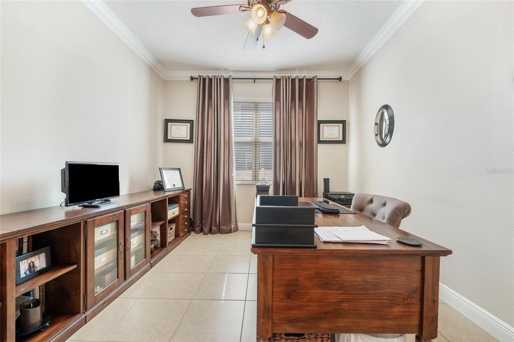 Image 8 of property listing at 4436 AZURE ISLE WAY, Kissimmee, FL 34744