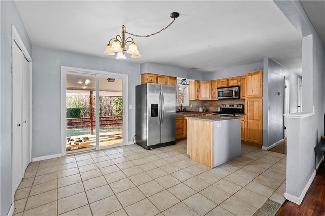 7 Woodbridge Drive, Bella Vista, AR 72714