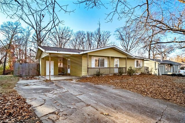 7 Woodbridge Drive, Bella Vista, AR 72714