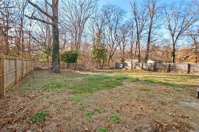 7 Woodbridge Drive, Bella Vista, AR 72714