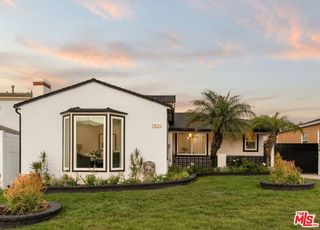 7820 Airlane Avenue, Los Angeles, CA 90045