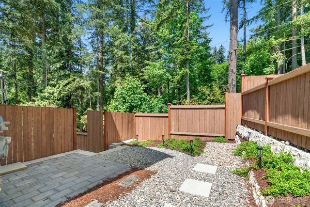 18804 14th Place W, Lynnwood, WA 98037