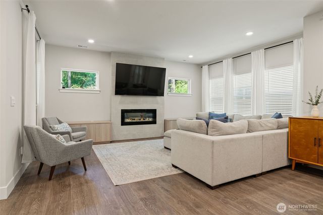18804 14th Place W, Lynnwood, WA 98037