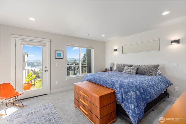134 Blackfish Court, Bremerton, WA 98310