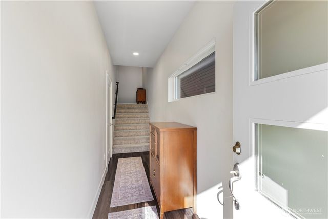 134 Blackfish Court, Bremerton, WA 98310
