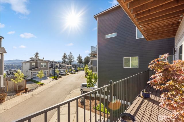 134 Blackfish Court, Bremerton, WA 98310