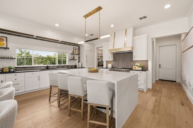 2951 Sunset Boulevard, Flower Mound, TX 75022
