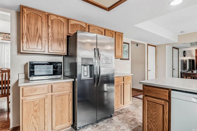 9528 Carine Cove, Fort Wayne, IN 46835