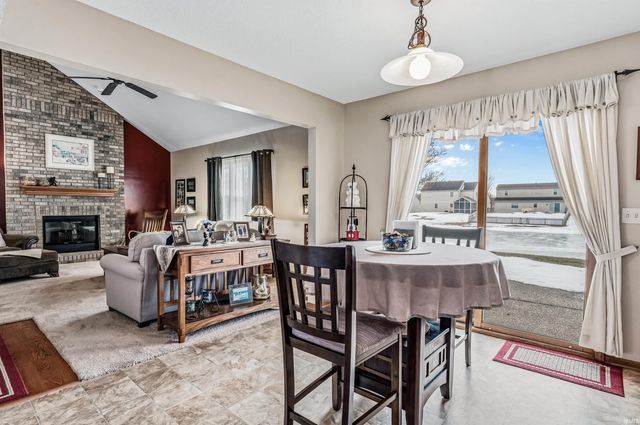 9528 Carine Cove, Fort Wayne, IN 46835