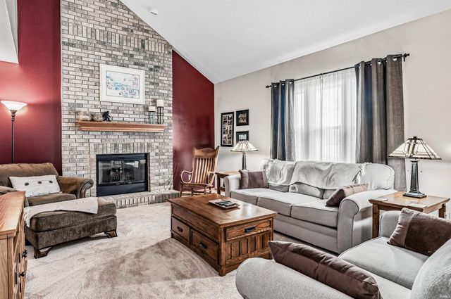 9528 Carine Cove, Fort Wayne, IN 46835