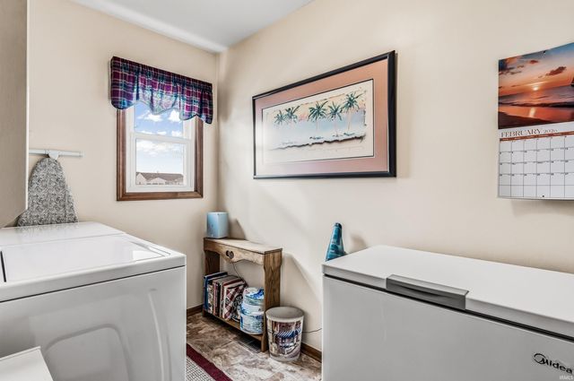 9528 Carine Cove, Fort Wayne, IN 46835